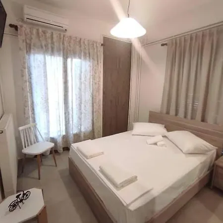 Eirini Filippou شقة فندقية 3*